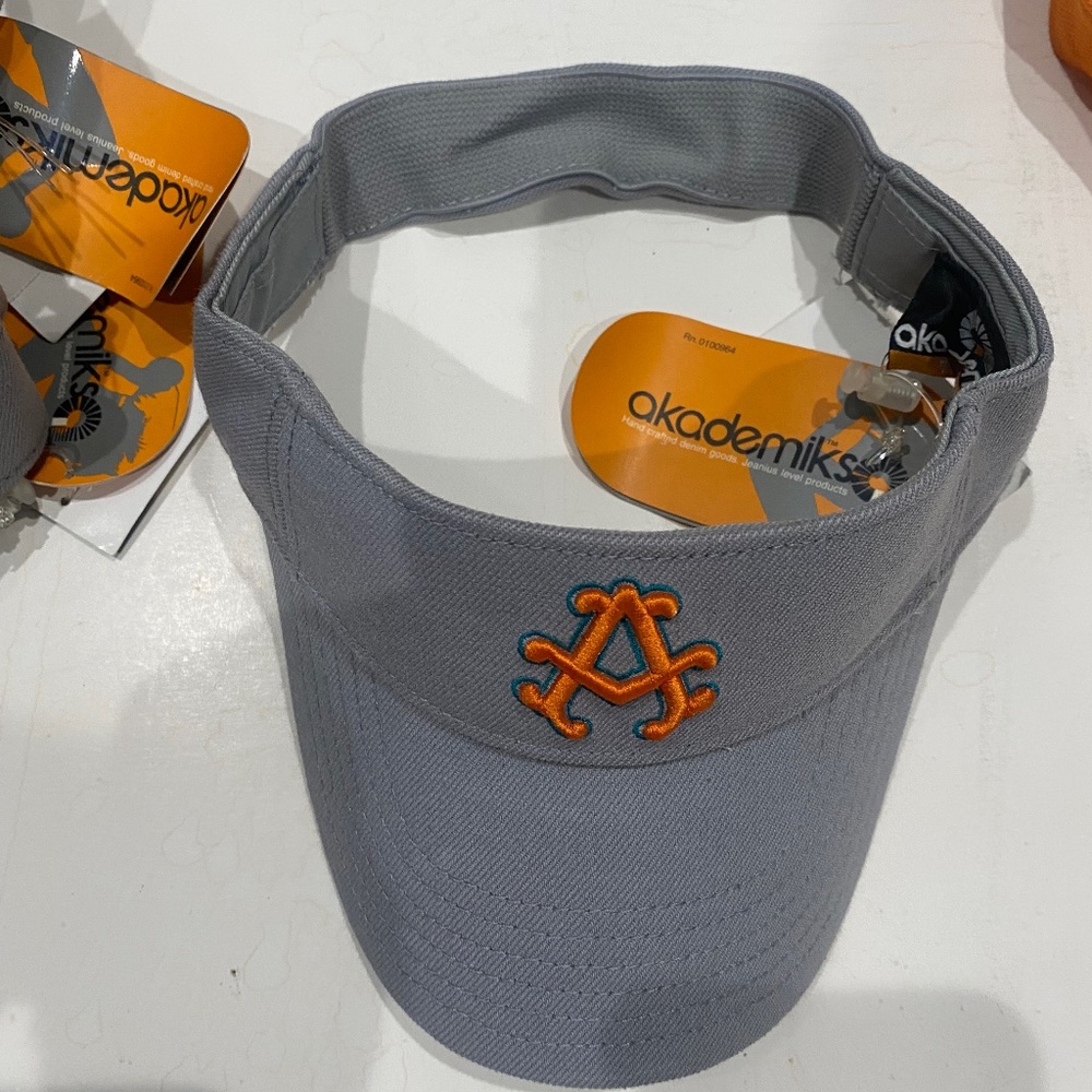 Akademiks Vintage Visor Cap Sz OS